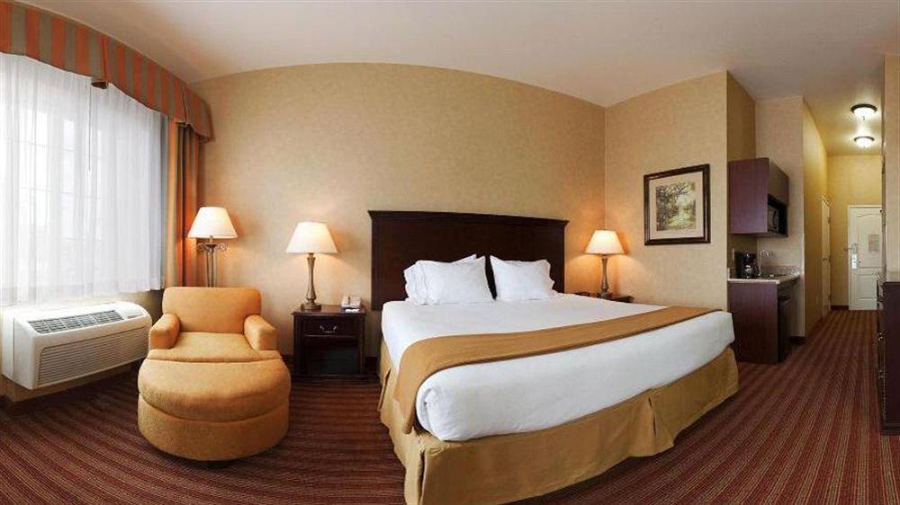Holiday Inn Express & Suites Corona, An Ihg Hotel Eksteriør bilde